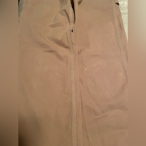 Aritzia TnA Cargo Pants - Picture 9 of 12